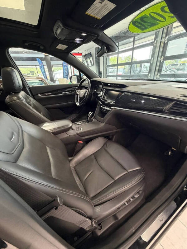 2020 Cadillac XT6 Premium Luxury