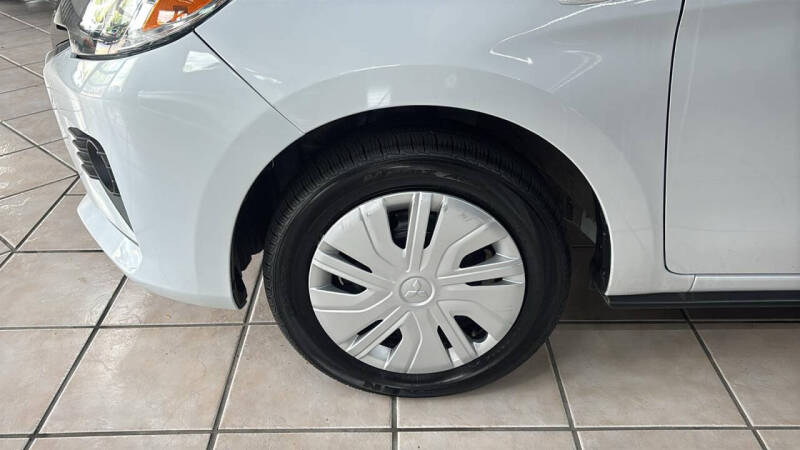 2024 Mitsubishi Mirage G4 ES