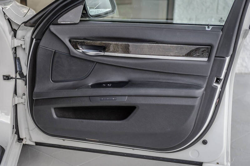 2014 BMW 7 Series 740Li
