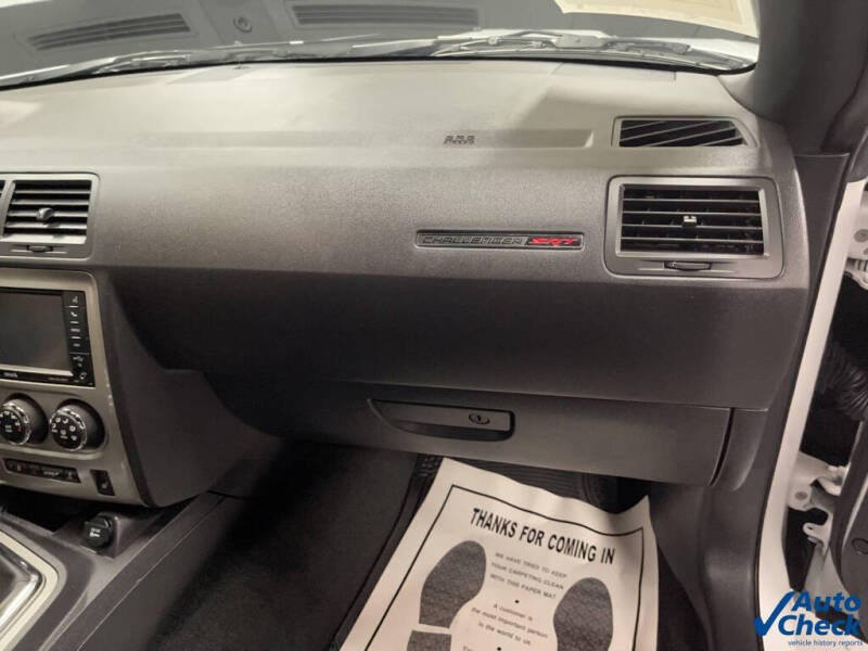 2014 Dodge Challenger SRT8