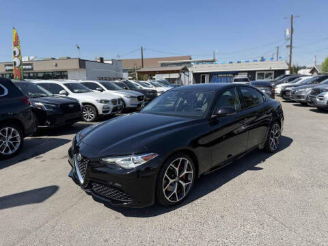 2019 Alfa Romeo Giulia Sport