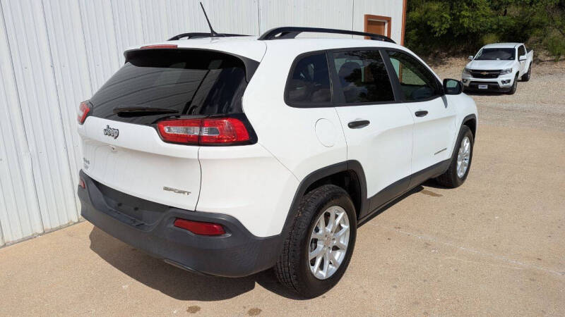 2017 Jeep Cherokee Sport Altitude