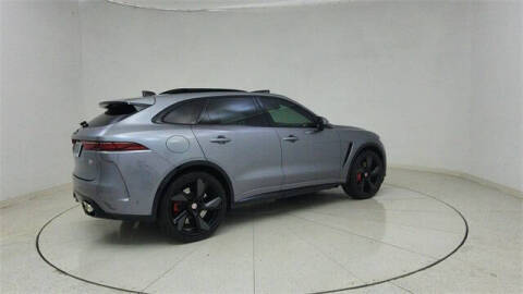 2022 Jaguar F-PACE SVR