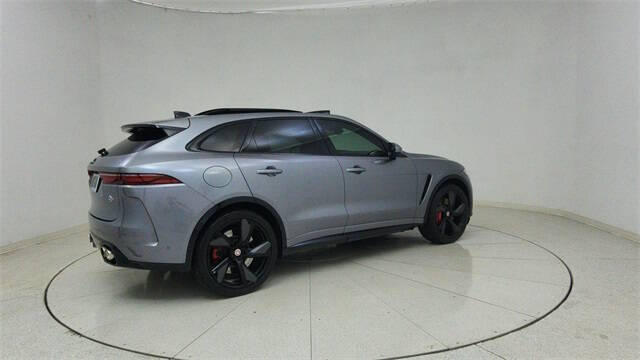 2022 Jaguar F-PACE SVR