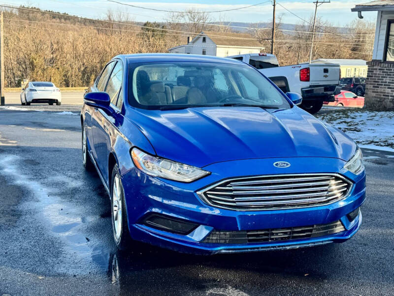 2017 Ford Fusion SE's photo