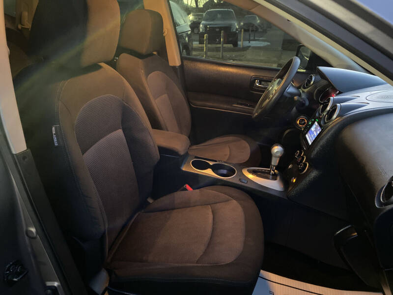 2013 Nissan Rogue SV