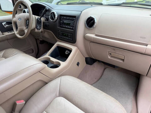 2005 Ford Expedition Eddie Bauer