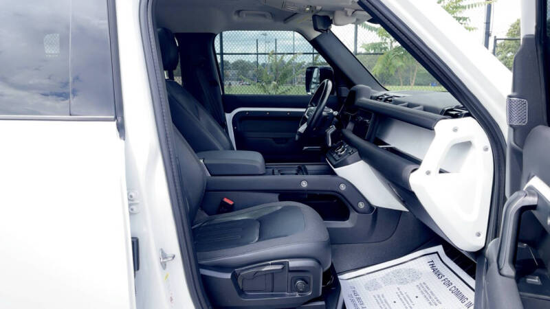 2021 Land Rover Defender 110 S