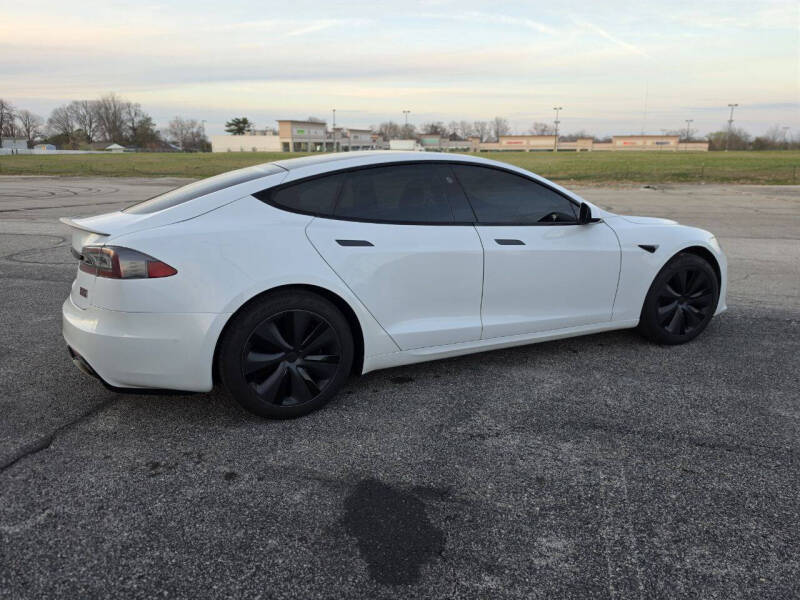 2021 Tesla Model S Plaid