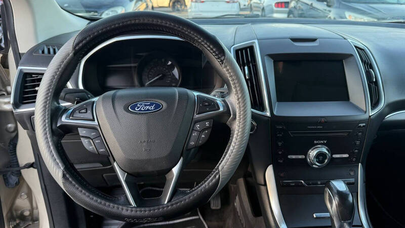 2018 Ford Edge Titanium