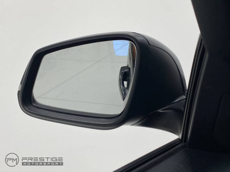 2016 BMW 3 Series 320i