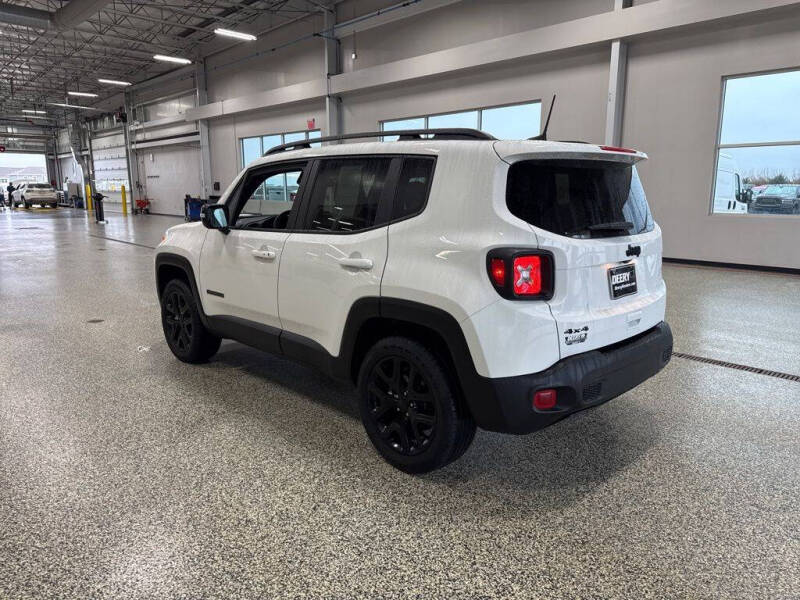 2022 Jeep Renegade Altitude