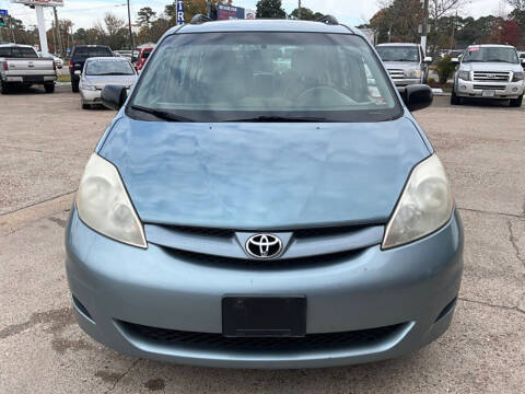 2007 Toyota Sienna for sale at Steve's Auto Sales in Norfolk VA