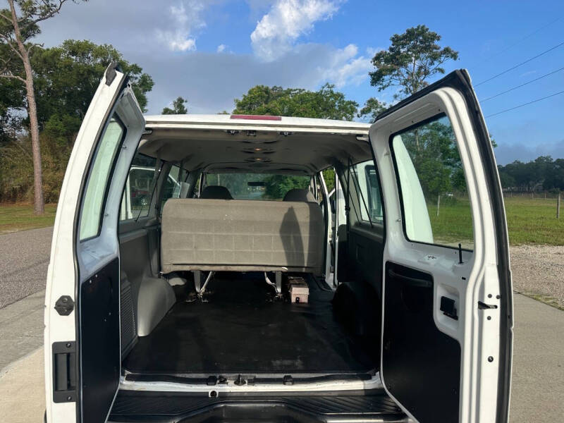 2006 Ford E-Series E-150 XL