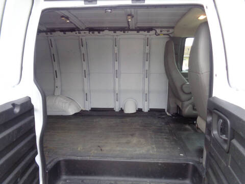 2021 Chevrolet Express 2500