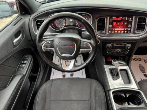 2016 Dodge Charger SXT