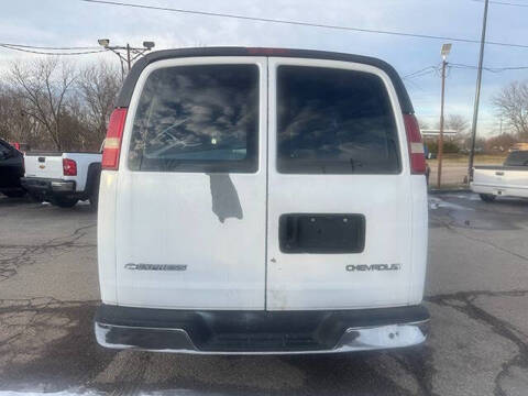 2004 Chevrolet Express 2500