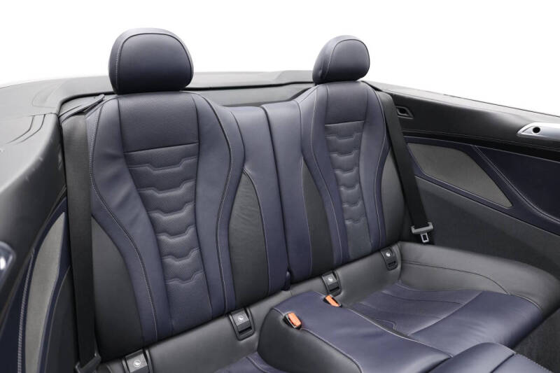 2020 BMW 8 Series 840i