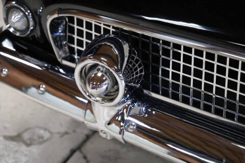 1956 Ford Thunderbird