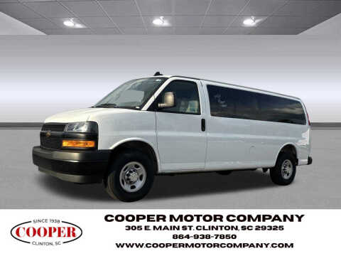 2025 Chevrolet Express LS 3500