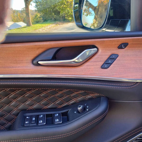 2025 Jeep Grand Cherokee L Summit