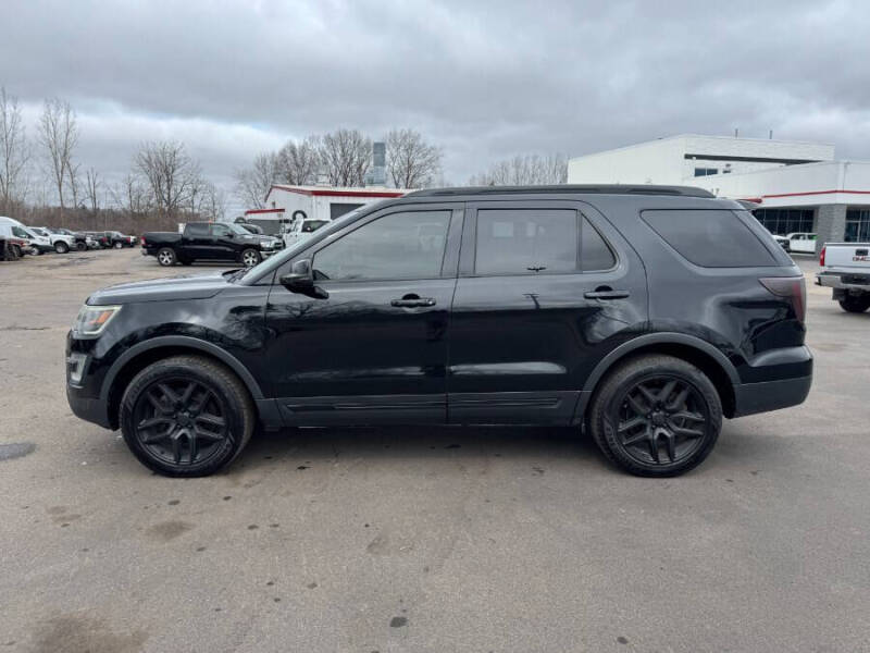 2016 Ford Explorer Sport