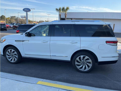 2022 Lincoln Navigator Reserve