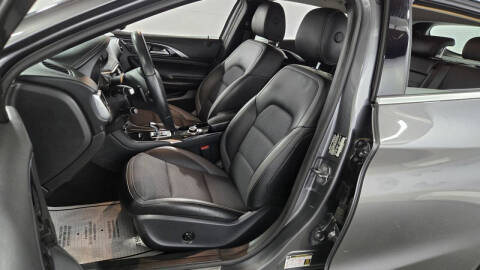 2018 Infiniti QX30 Luxe