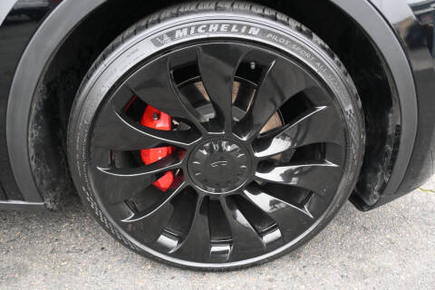 2023 Tesla Model Y Performance