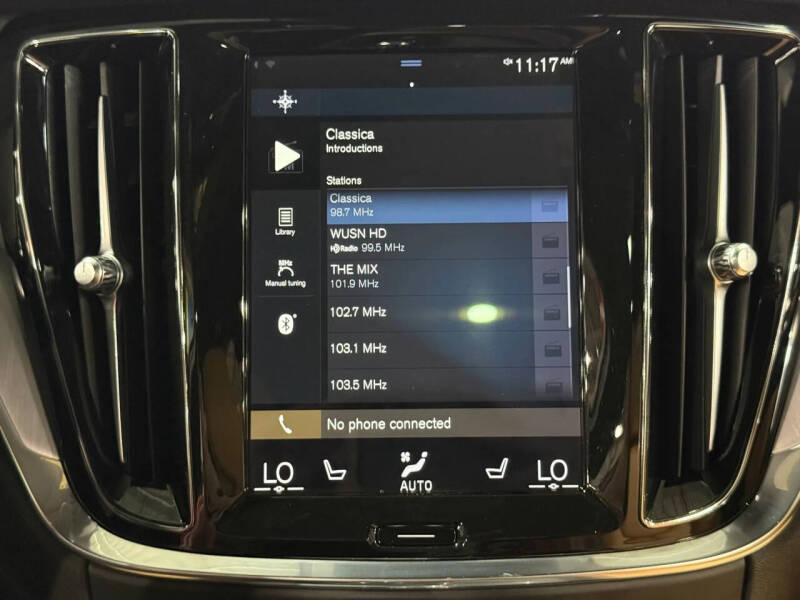 2020 Volvo V60 T5 Momentum