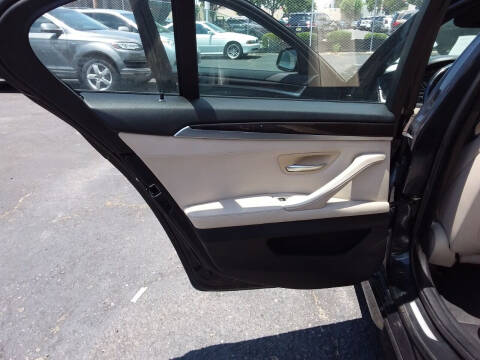 2012 BMW 5 Series 535i