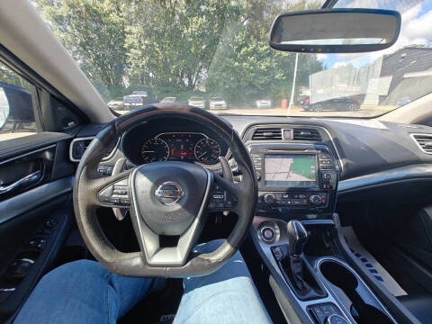 2018 Nissan Maxima 3.5 SR