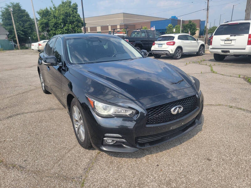 2015 Infiniti Q50