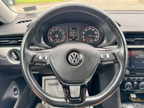 2020 Volkswagen Passat SE