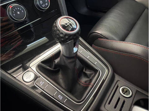 2019 Volkswagen Golf GTI