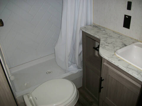 2022 Coleman Lantern Series 262BH