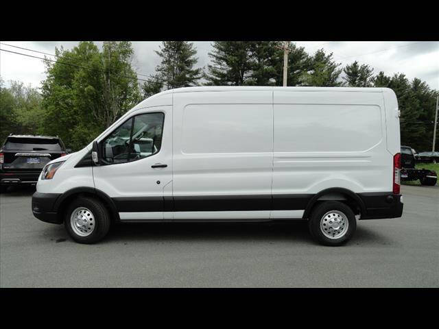 2025 Ford Transit 250