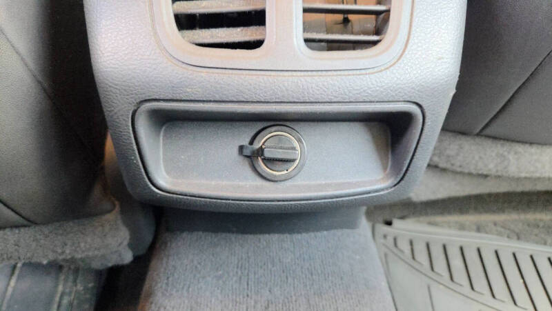 2011 Ford Taurus SEL