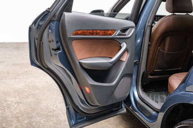 2017 Audi Q3 2.0T quattro Premium Plus