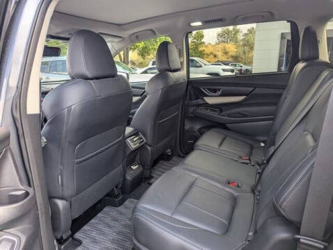 2022 Subaru Ascent Limited 8-Passenger