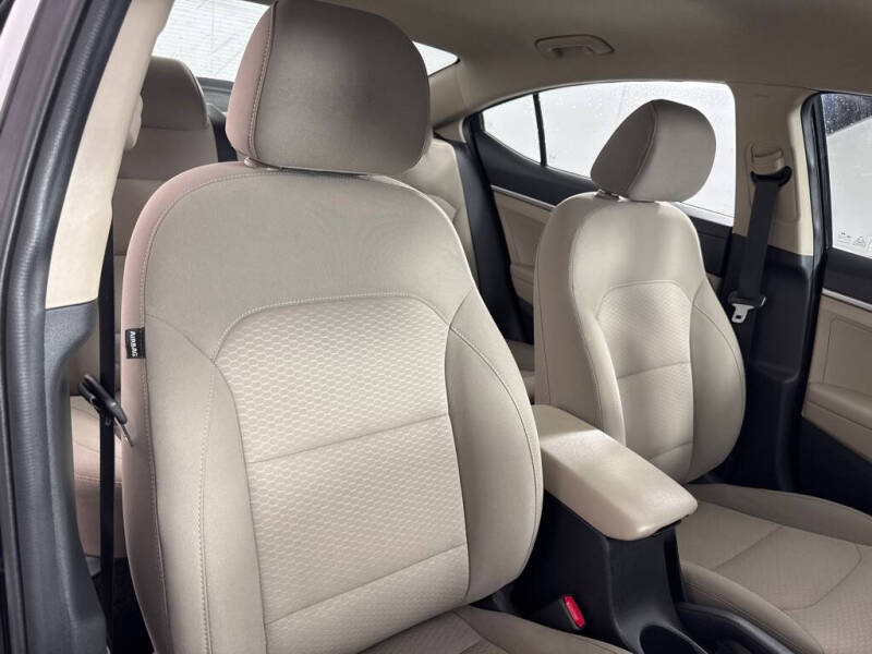 2020 Hyundai Elantra