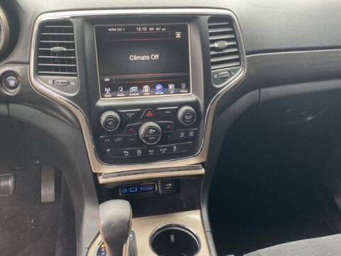 2017 Jeep Grand Cherokee Laredo