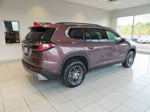 2025 GMC Acadia Elevation