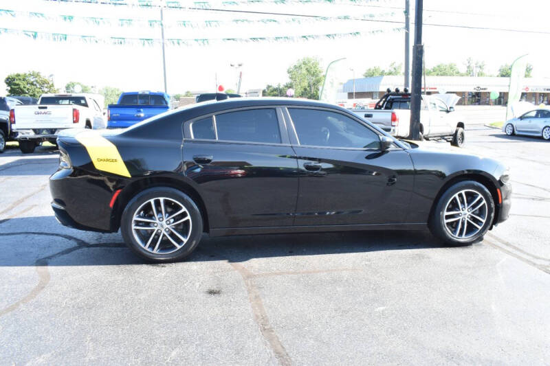 2019 Dodge Charger SXT