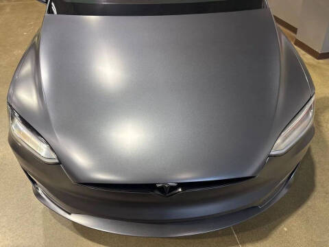 2022 Tesla Model X Plaid