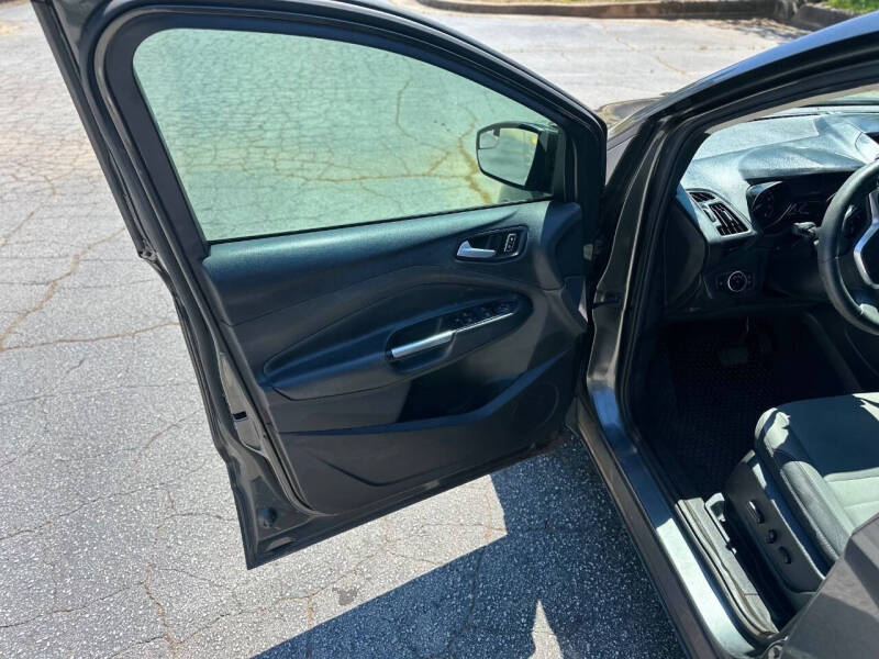 2015 Ford Escape SE