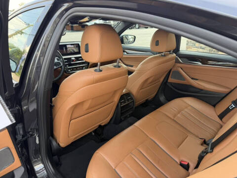 2018 BMW 5 Series 540i