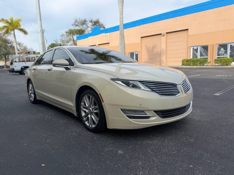 2014 Lincoln MKZ