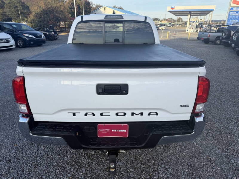 2017 Toyota Tacoma SR5 V6