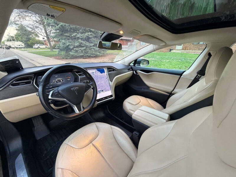 2015 Tesla Model S 85D
